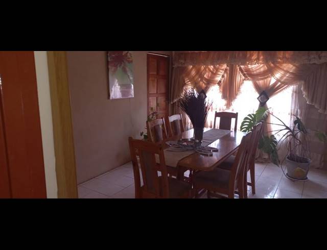 2 BEDROOM HOUSE FOR SALE IN MOHLAKENG